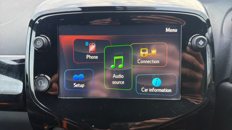 Toyota Aygo 1.0 VVT-i JBL Edition 5dr x-shift Petrol Hatchback